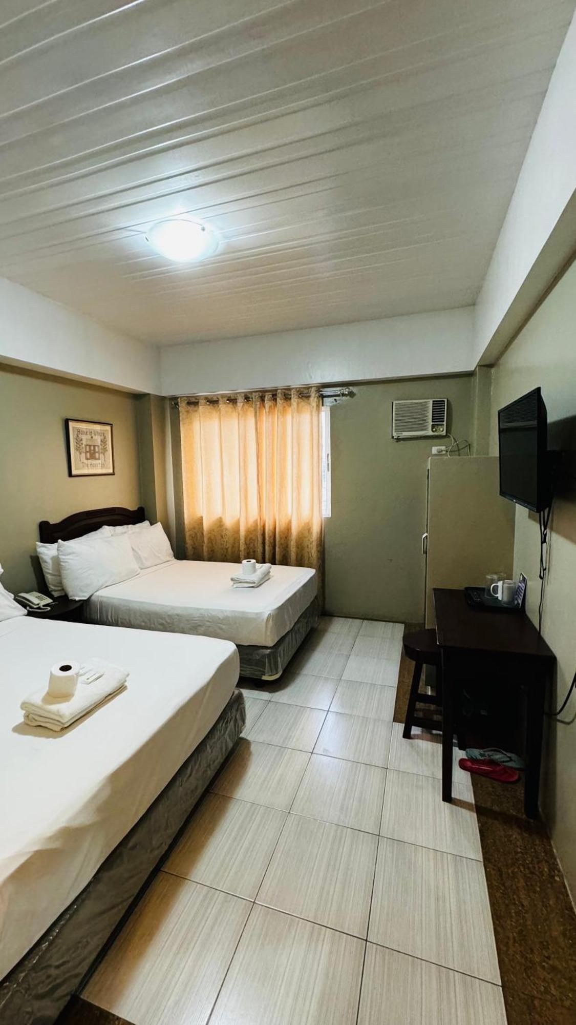 La Anclar Hotel Davao City Exterior foto